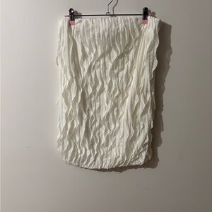 Papaya Elegant Cream Raffled Textured Top Size Large